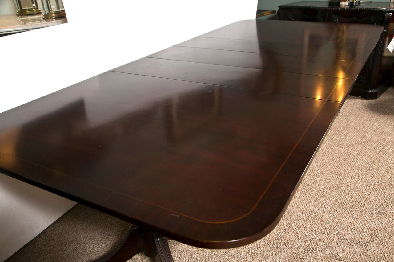 Regency Kindel Mahogany Double Pedestal 4-Leaf Dining Table