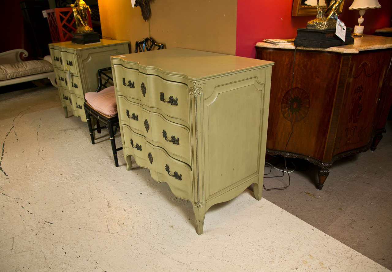 Country Pair of French Provincial Green Painted Chests Of Drawers With Serpentine Top