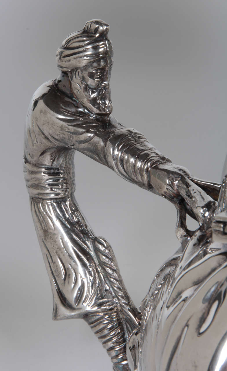 Karawan Silverplate Teapot Mariage Freres 20th Century In Excellent Condition For Sale In New York, NY