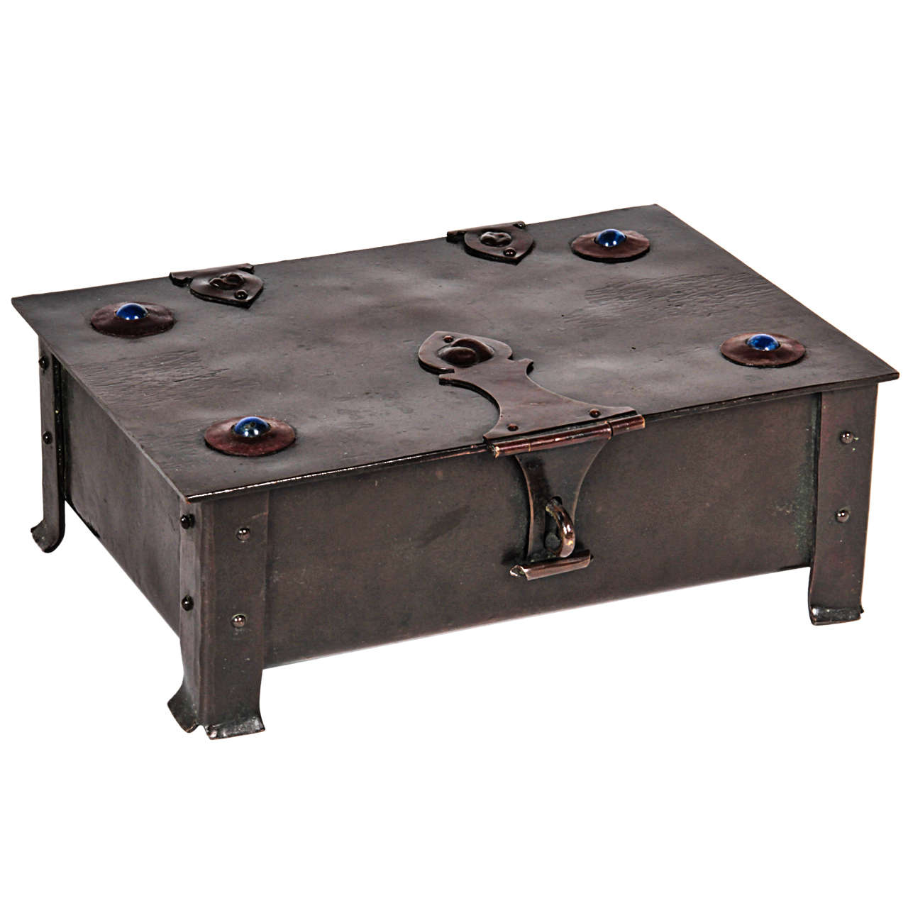 Albert Edward Jones British Arts and Crafts Copper Lapis Lazuli Box, circa 1905 For Sale