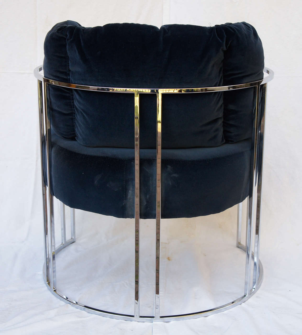 Pair of 70s Chrome Deco Style Chairs by Milo Baughman In Excellent Condition In Canaan, CT