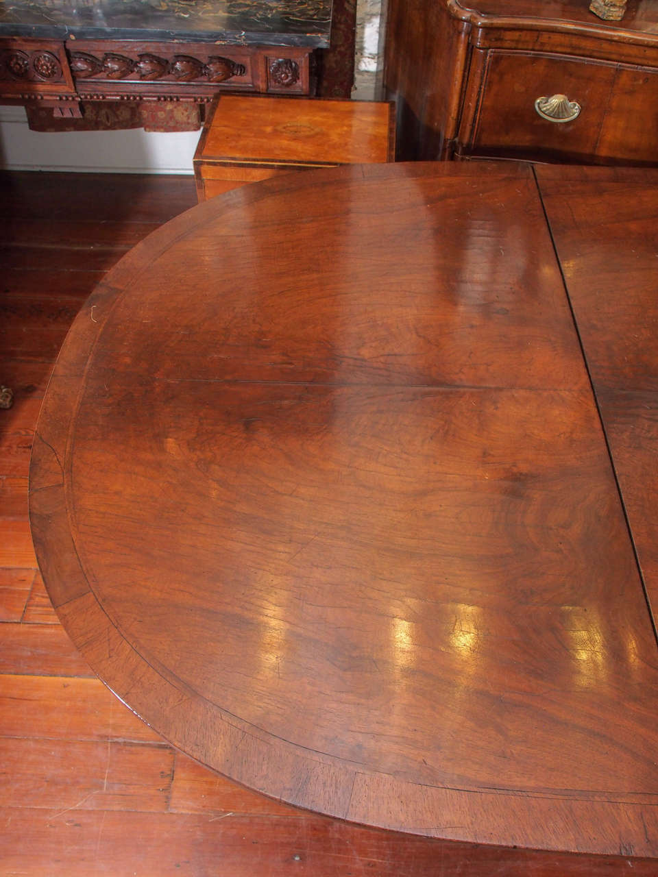 19th c. English Three Pedestal Dining Table In Good Condition In Natchez, MS