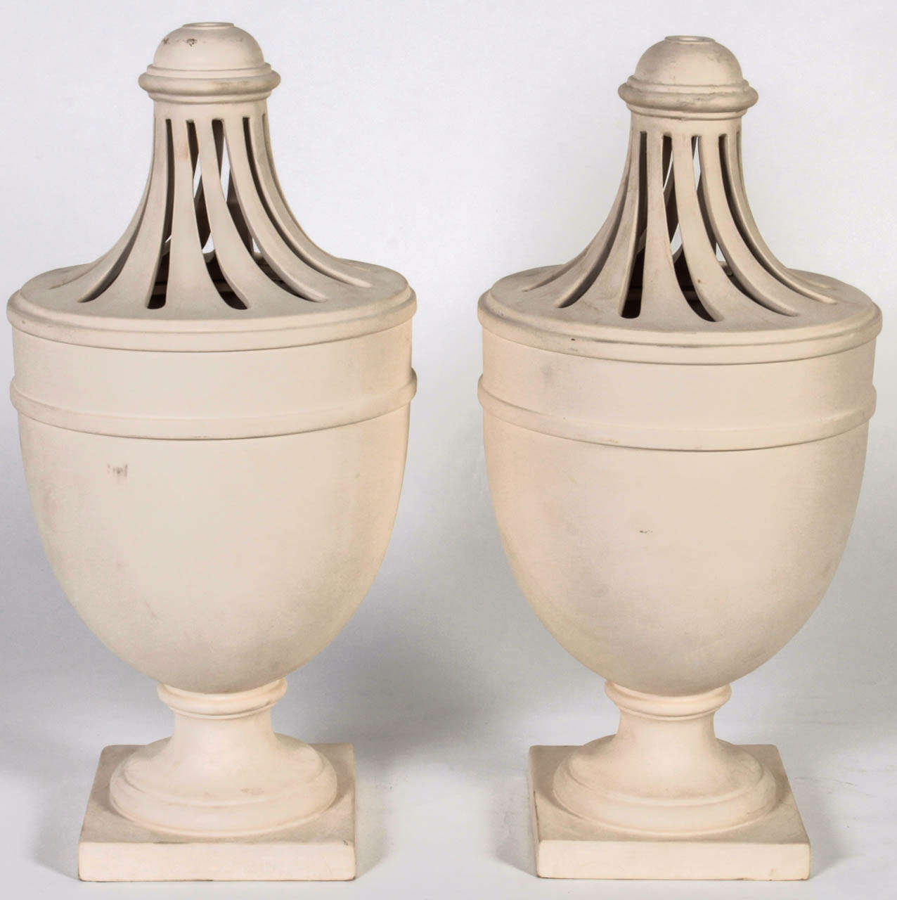 French 1940's Bisque pottery lamp bases in unglazed finish.
Good classical form
Can also be used as decorative finials