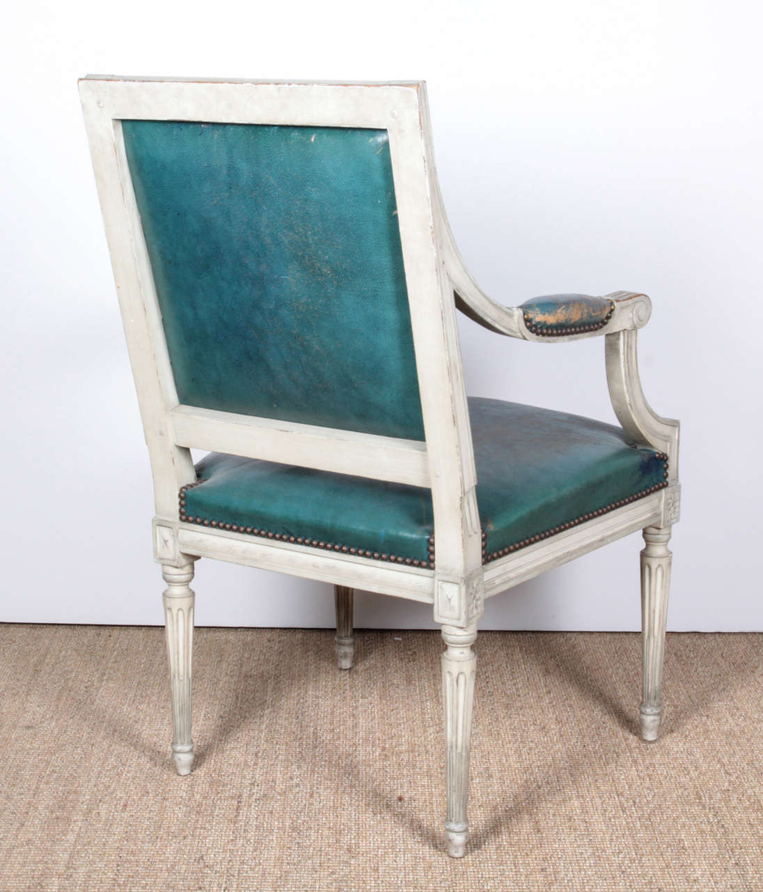 Pair of French Early 20th Century Armchairs For Sale 1