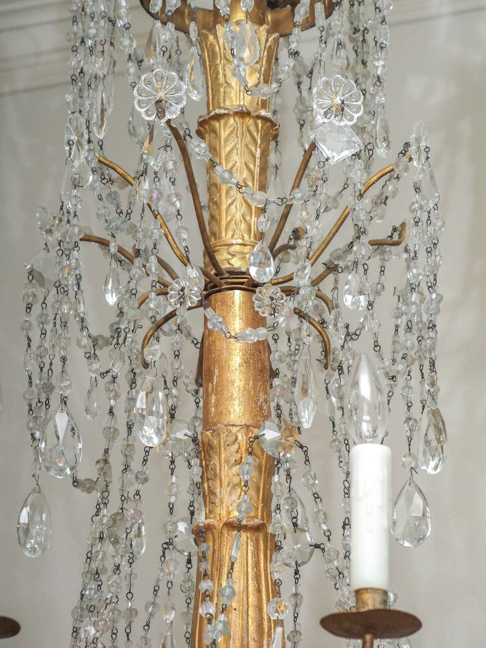Italian 19th Century Gilded Wood and Crystal Genoa Chandelier For Sale