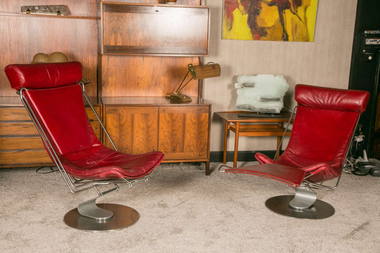 Pair of Stainless Steel and Red Leather Armchairs For Sale 4