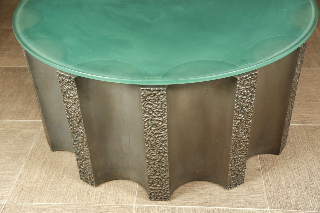table basse cannelee