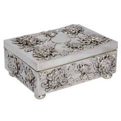 Chinese Export Silver Box with Chrysanthemum