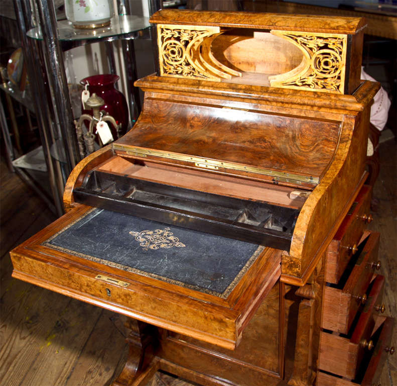 Burl  Walnut Piano  Top 19th Century  Davenport For Sale 3
