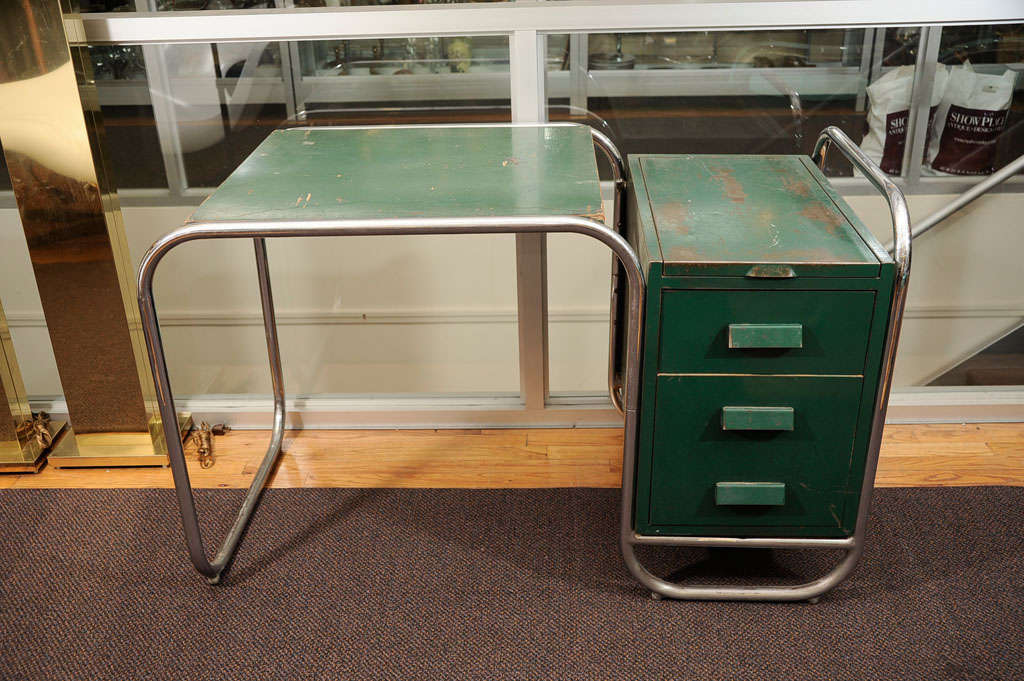 Very Rare KEM Weber Desk and Chair In Fair Condition In Astoria, NY