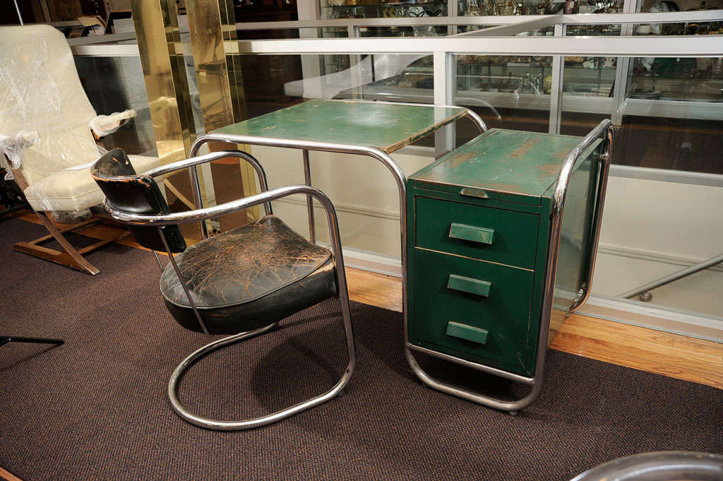 Very Rare KEM Weber Desk and Chair 4