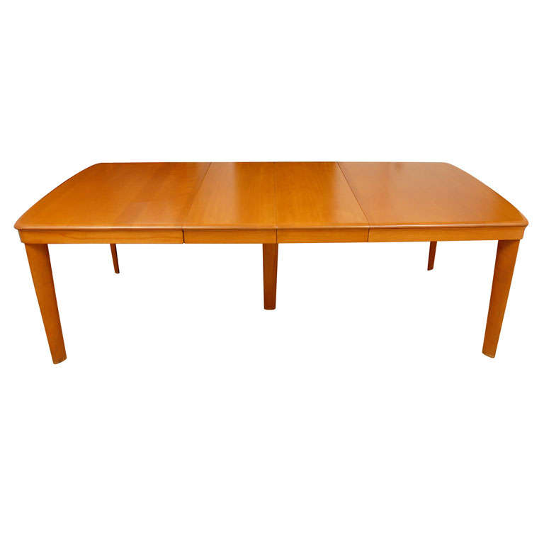 Heywood Wakefield Dining Table (with two leaves)