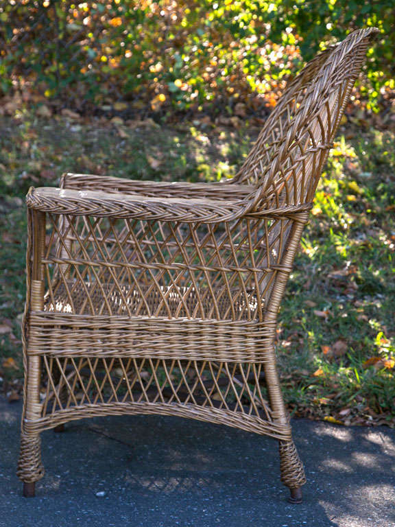 Antique Bar Harbor Wicker Chair 4