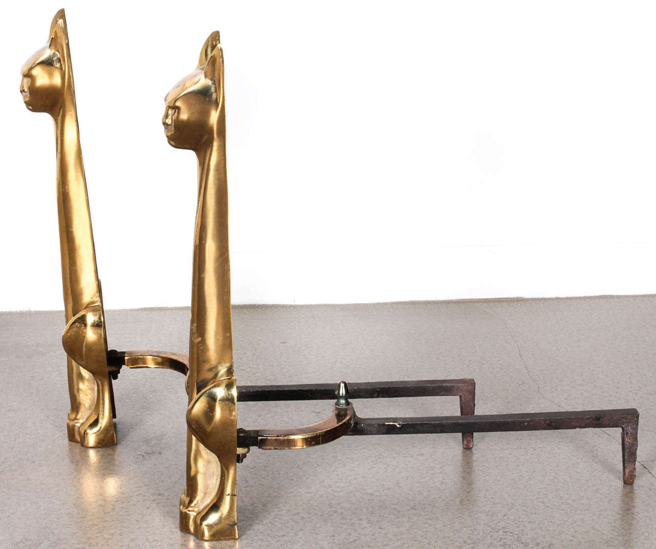 Polished Brass Cat Andirons In Good Condition In Buchanan, NY