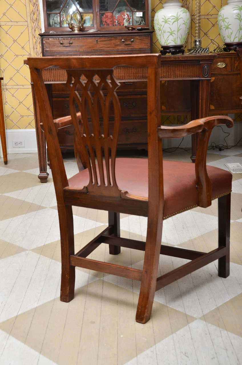 Late 18th-Early 19th Century English Set of 12 Mahogany Dining Chairs For Sale 2