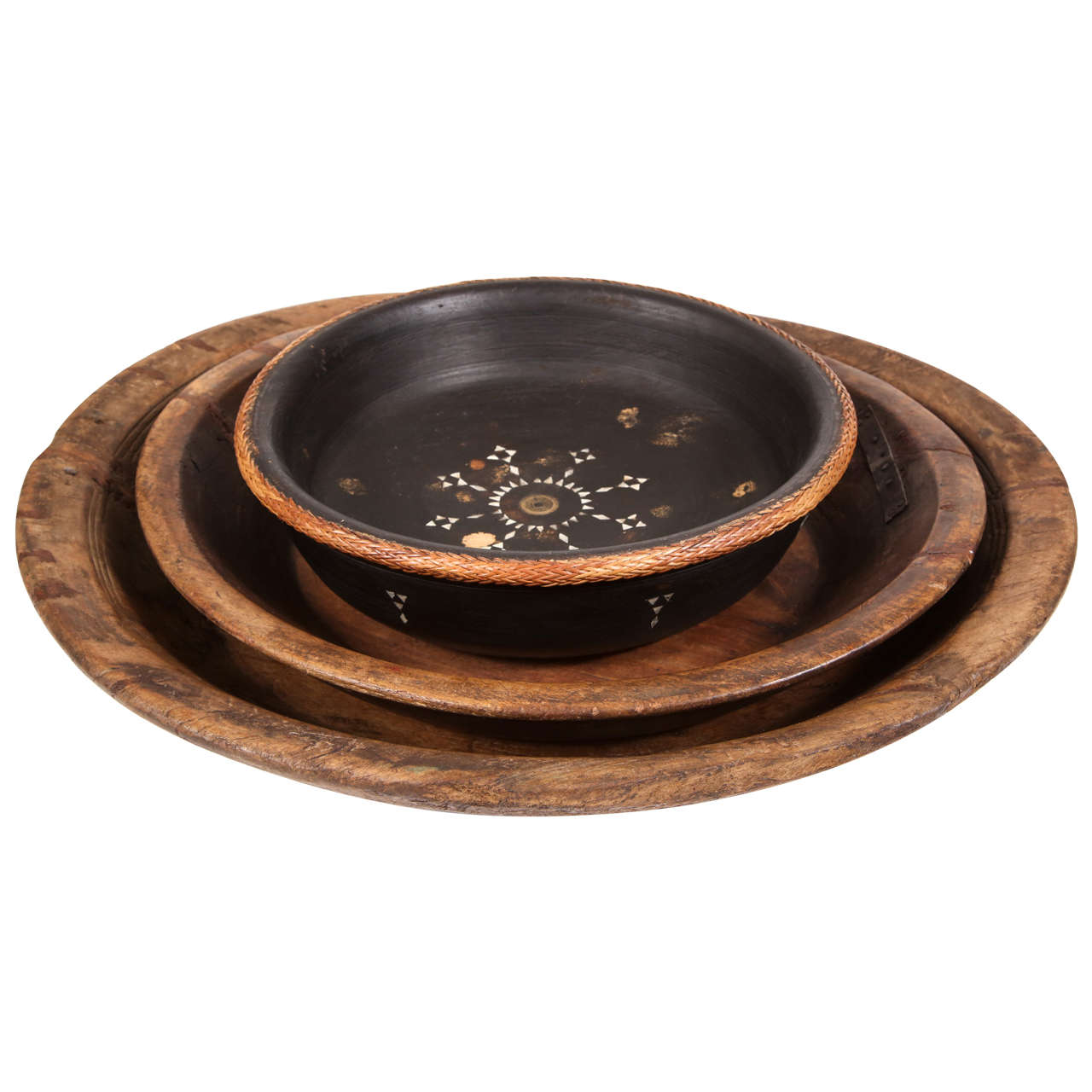 Primitive Wooden Bowl For Sale at 1stdibs