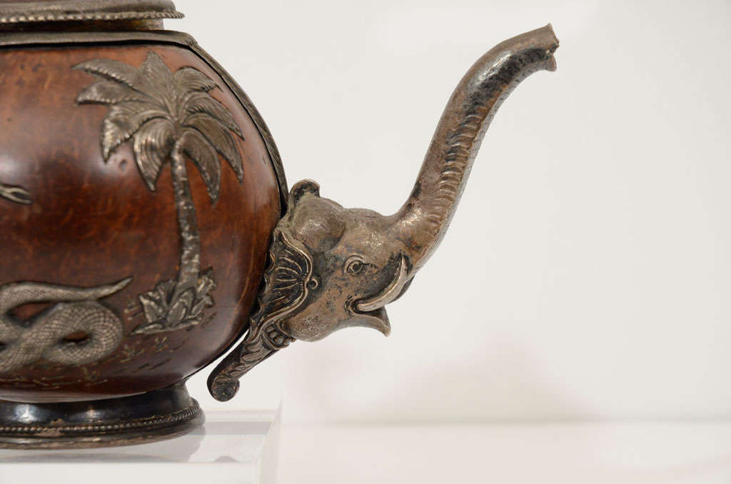 Coconut Anglo Indian Teapot