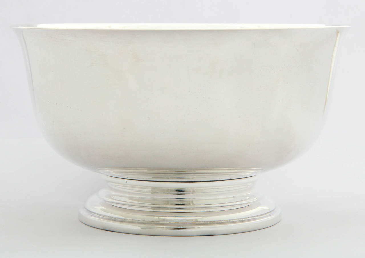 A classic sterling silver Paul Revere bowl made in America by Currier & Roby Hence.  This bowl was made for Cartier by Currier & Roby Hence, and retailed by them in their stores.   This piece is a great table decoration, or candy bowl.

The Revere