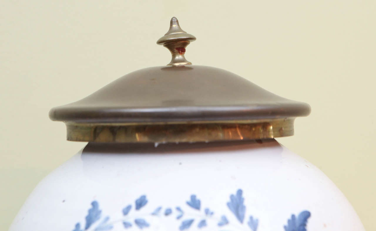 French Faience Tobacco Jar with Lid, circa 1778 In Excellent Condition In Los Angeles, CA