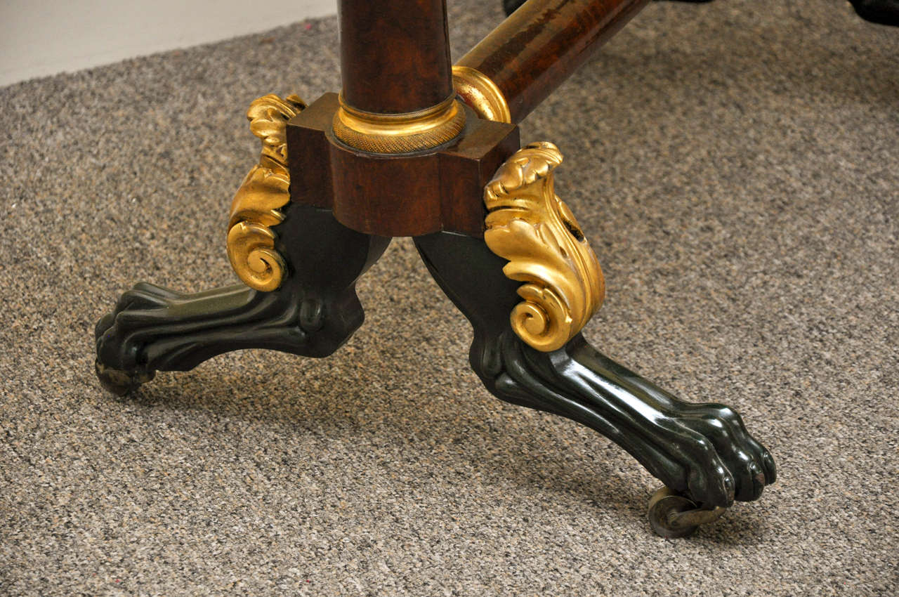 New York Light Burl Ashwood Card Table, circa 1820 In Good Condition In Lake Forest, IL