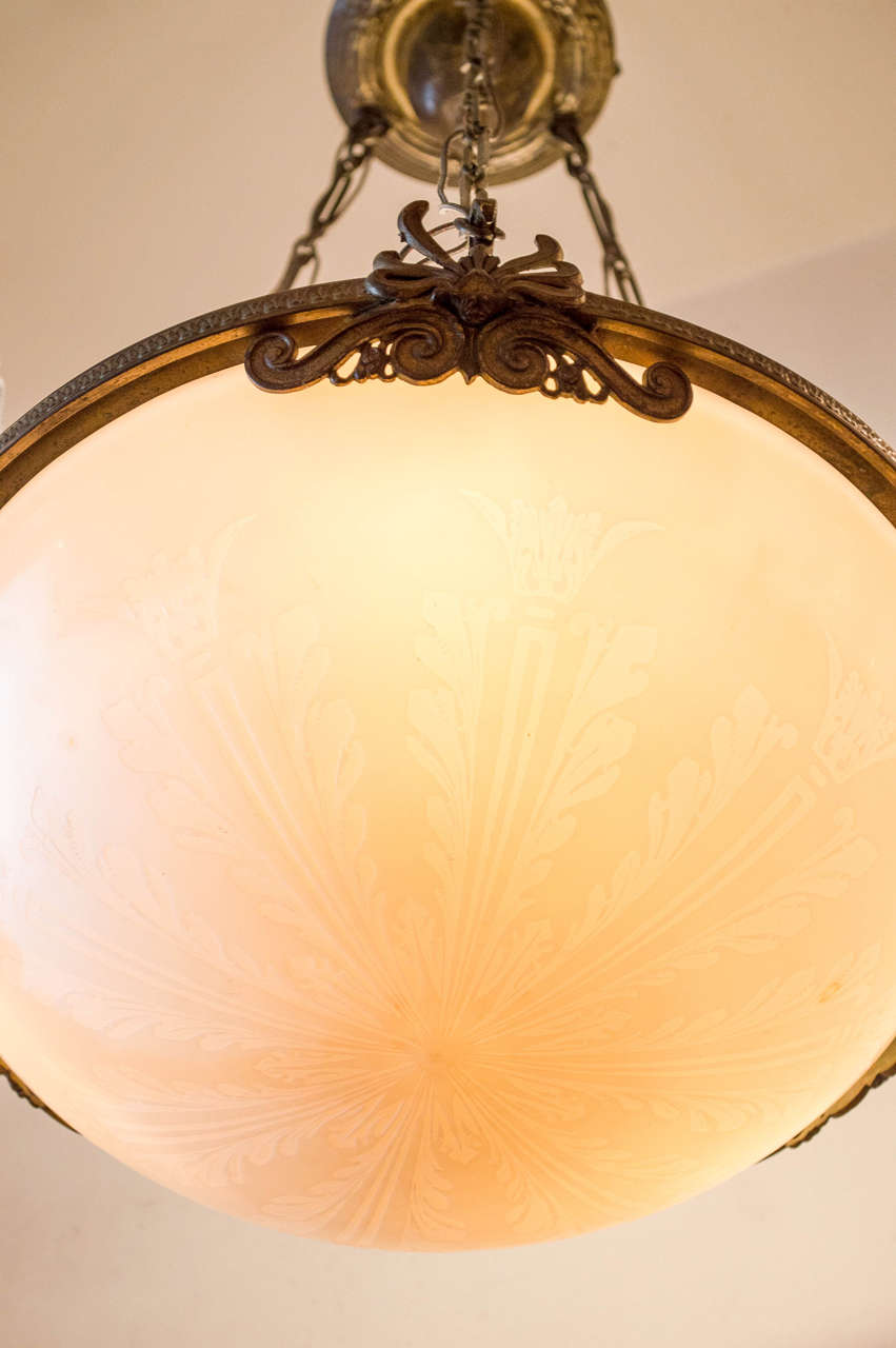 Steuben Calcite Bowl Pendant, 1920s In Excellent Condition In Petaluma, CA