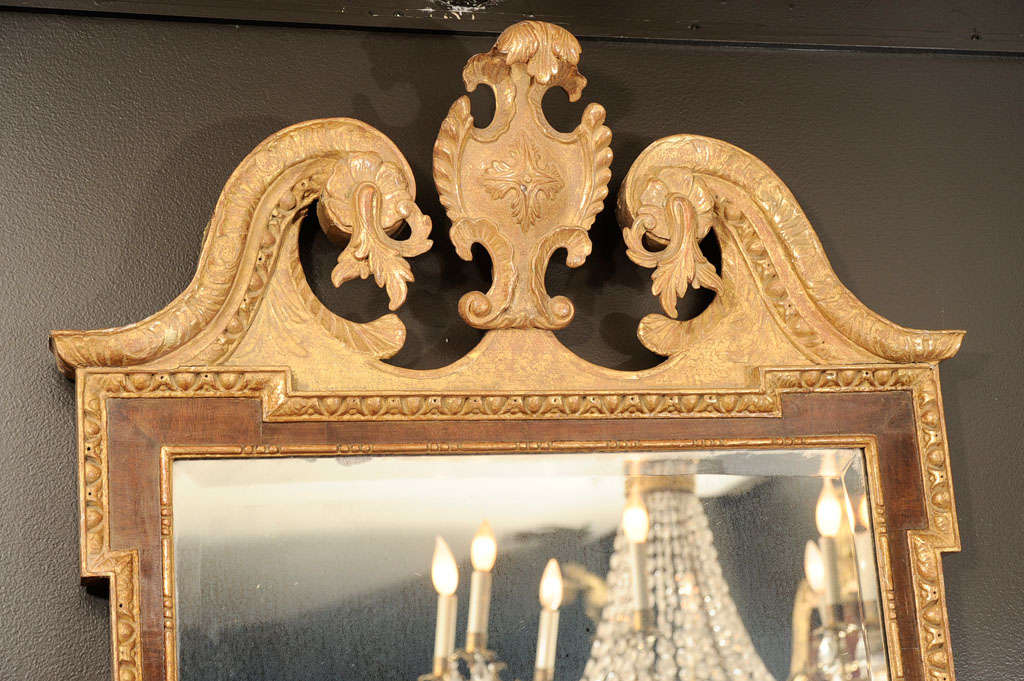 18th Century and Earlier Fine George II Parcel-Gilt Mirror