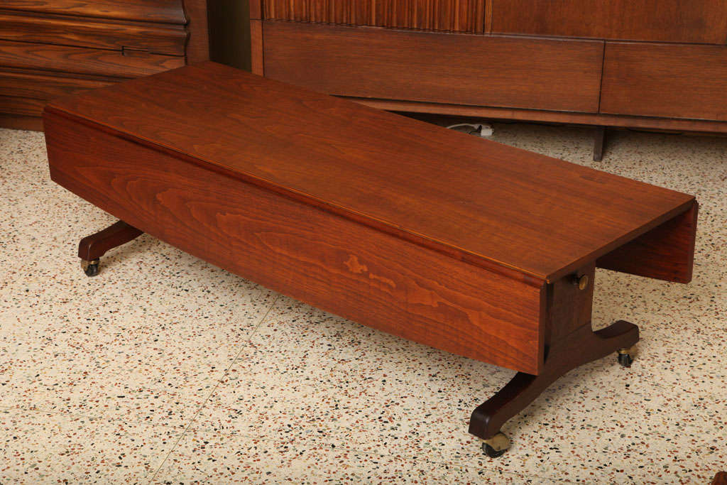 Exceptional Walnut Convertible Coffee Dining Table In Excellent Condition In Miami, FL