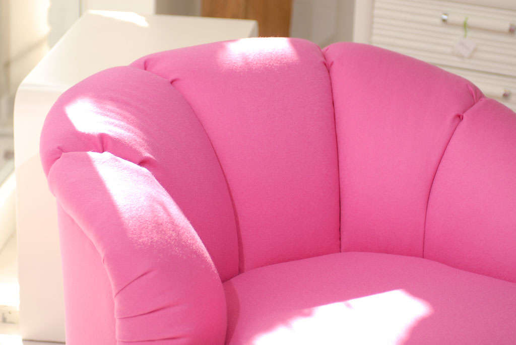 Pair of Pink Bubble Chairs 2