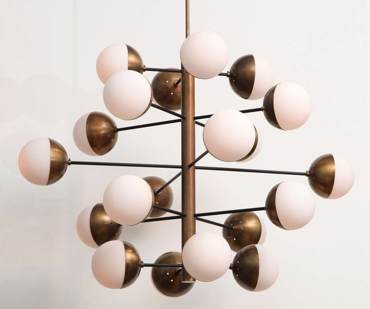 Italian Rare 20-Light Chandelier by Stilnovo