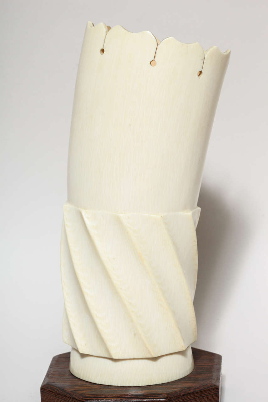 Art Deco Carved Bone Vase In Excellent Condition For Sale In New York, NY