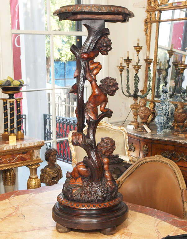 Italian Carved Walnut Stand With Three Putti For Sale 7