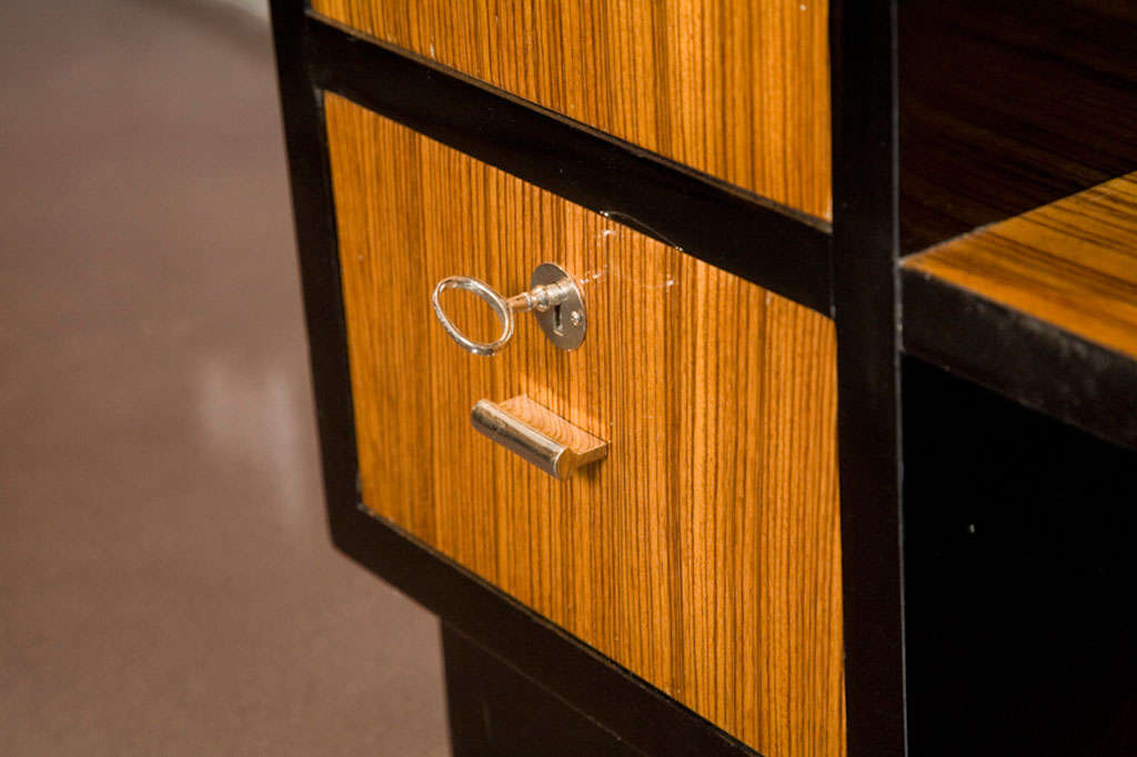 Modernist Entry Hall Table with Mirror For Sale at 1stDibs