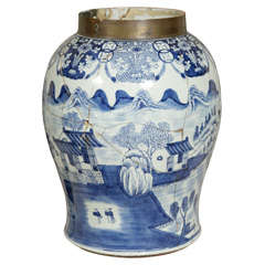 A Chinese blue and white Baluster Vase