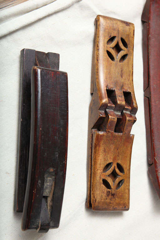 rare antique folding Chinese head rests For Sale 4