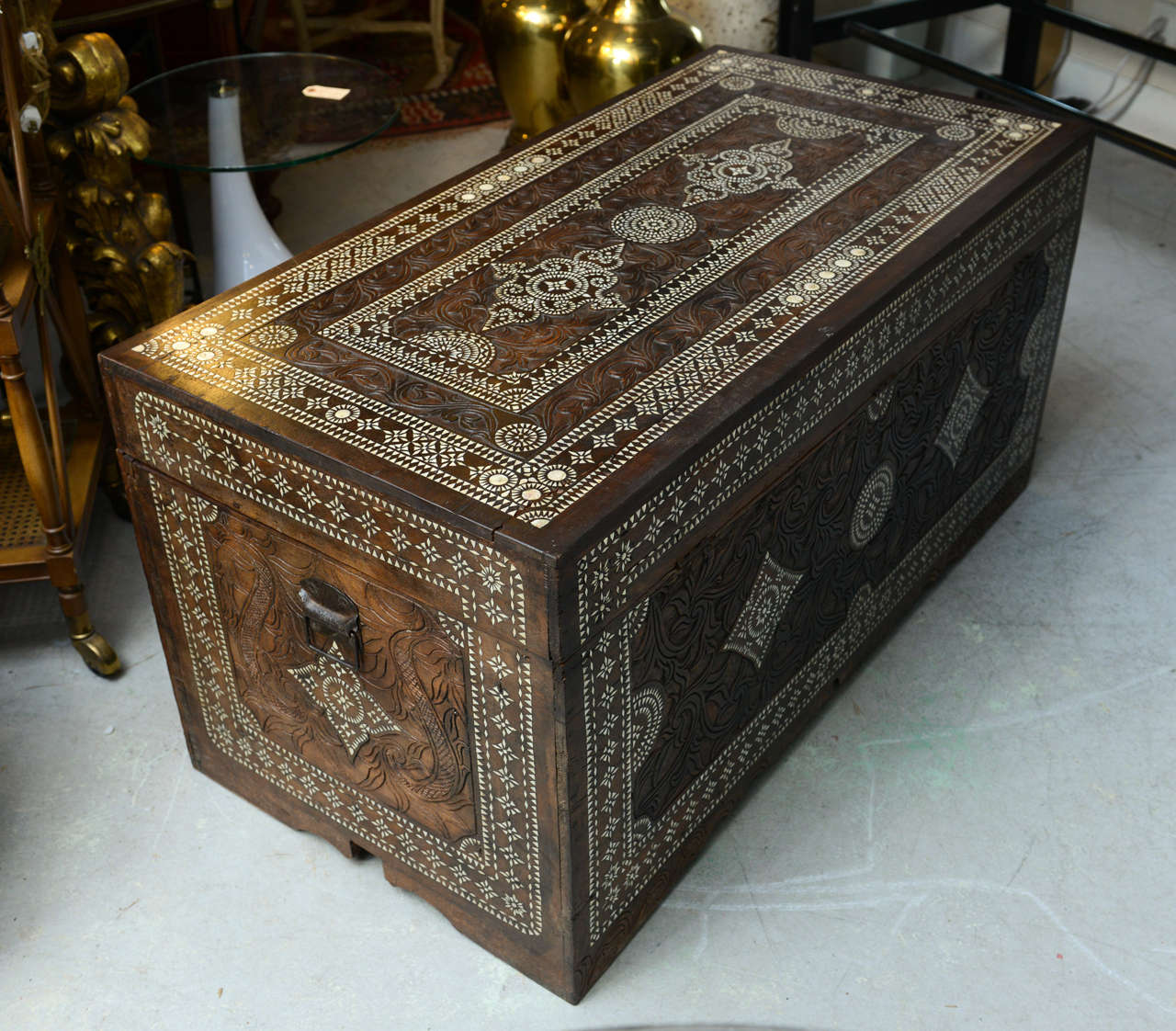 Anglo-Indian Mother of Pearl Trunk 4