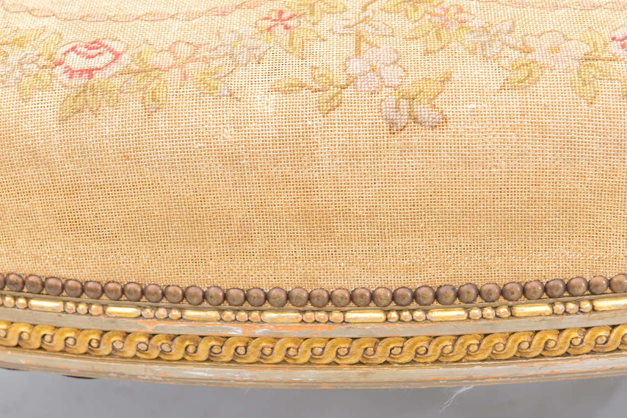 Fabric Louis XVI Needlework Upholstered 19th Century Settee