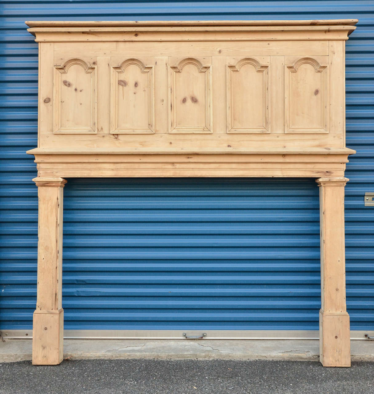 Impressive Georgian Pine Mantelpiece with Five Arched Recessed Panels