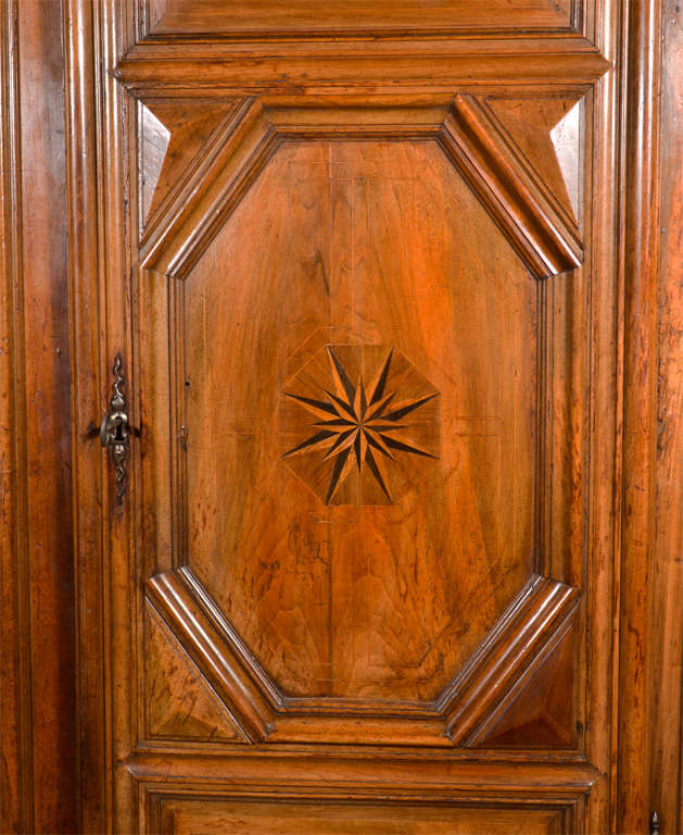 Early 19th Century Italian Walnut Armoire, Two-Door In Good Condition For Sale In Houston, TX
