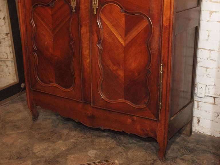 Impressive 19th Century French Armoire From Brittany For Sale 2