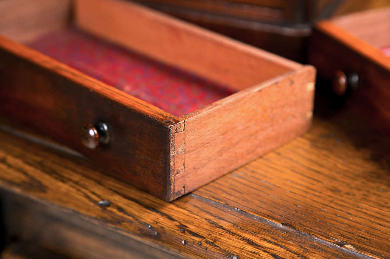 19th c English Miniature Mahogany Chest of Drawers In Good Condition In Stamford, CT