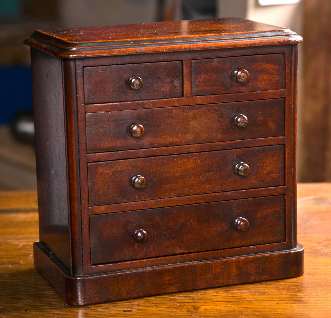 19th c English Miniature Mahogany Chest of Drawers- salesman sample