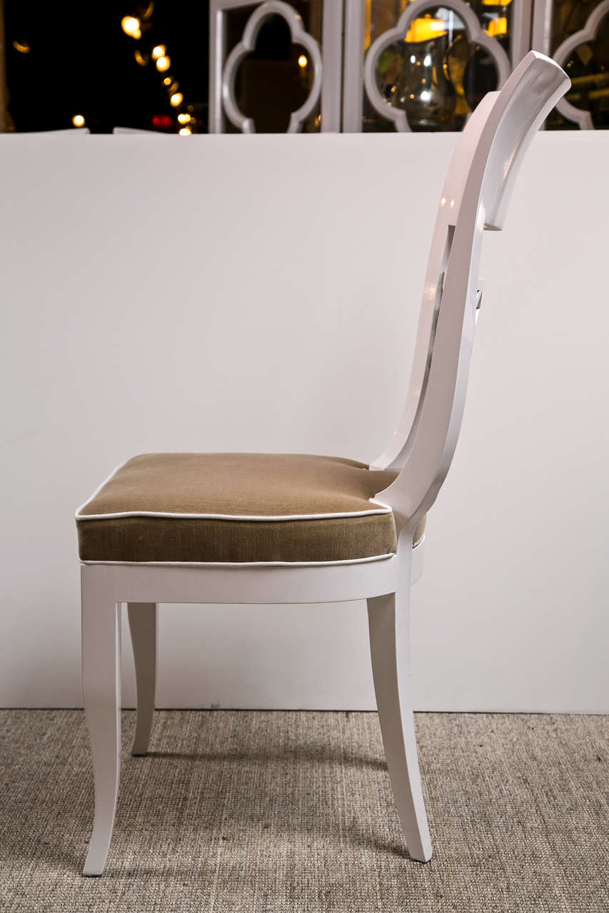 Set of Six Mid-Century Dining Chairs In Excellent Condition In Stamford, CT