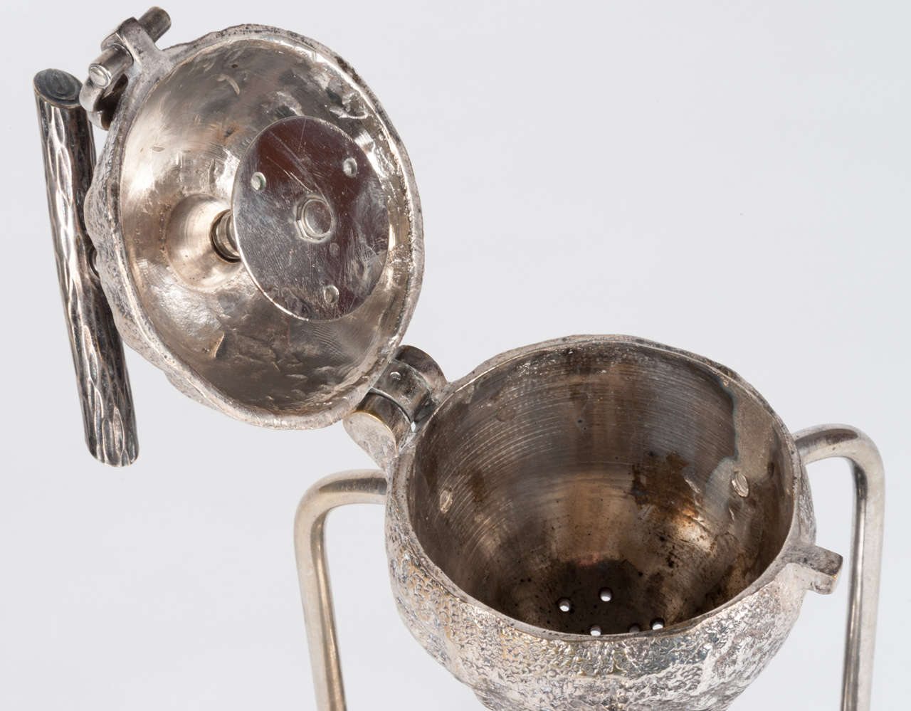 Novelty 19th Century Silver Plated Lemon Squeezer by Hukin and Heath In Fair Condition In Stratford Upon Avon, GB