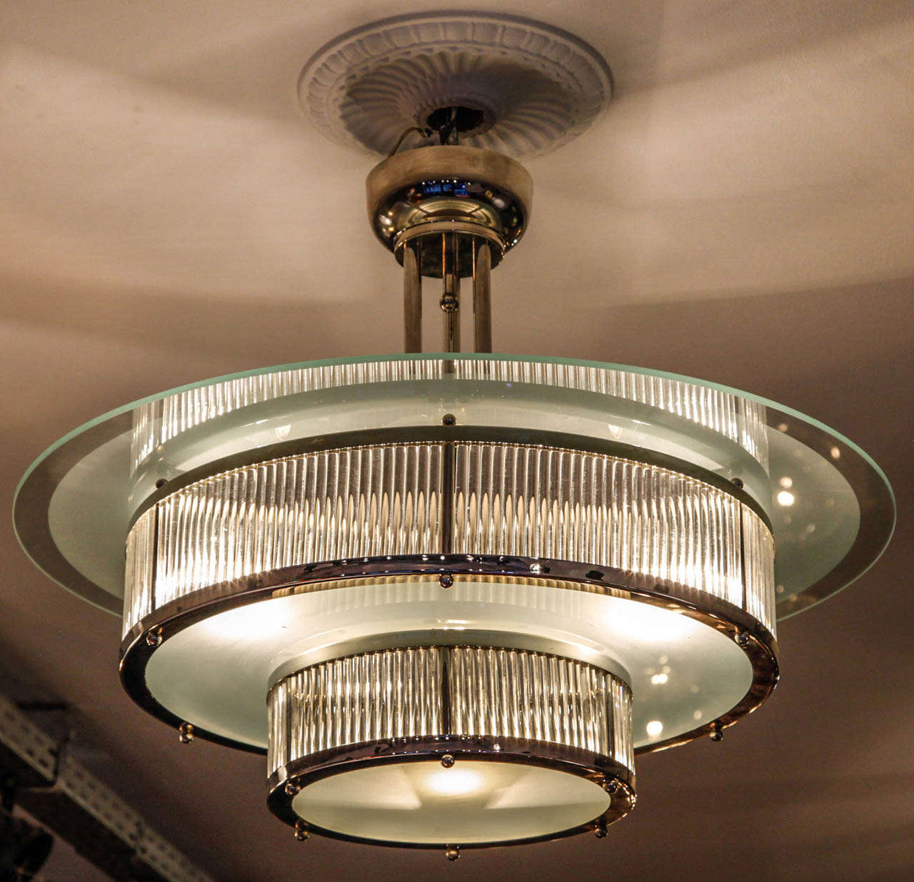 Art-deco Chandelier In Excellent Condition For Sale In Brussels, BE
