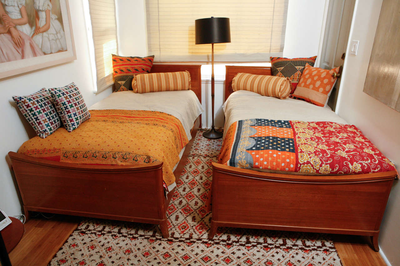 Art Deco Brown Saltman Pair of Twin Beds For Sale