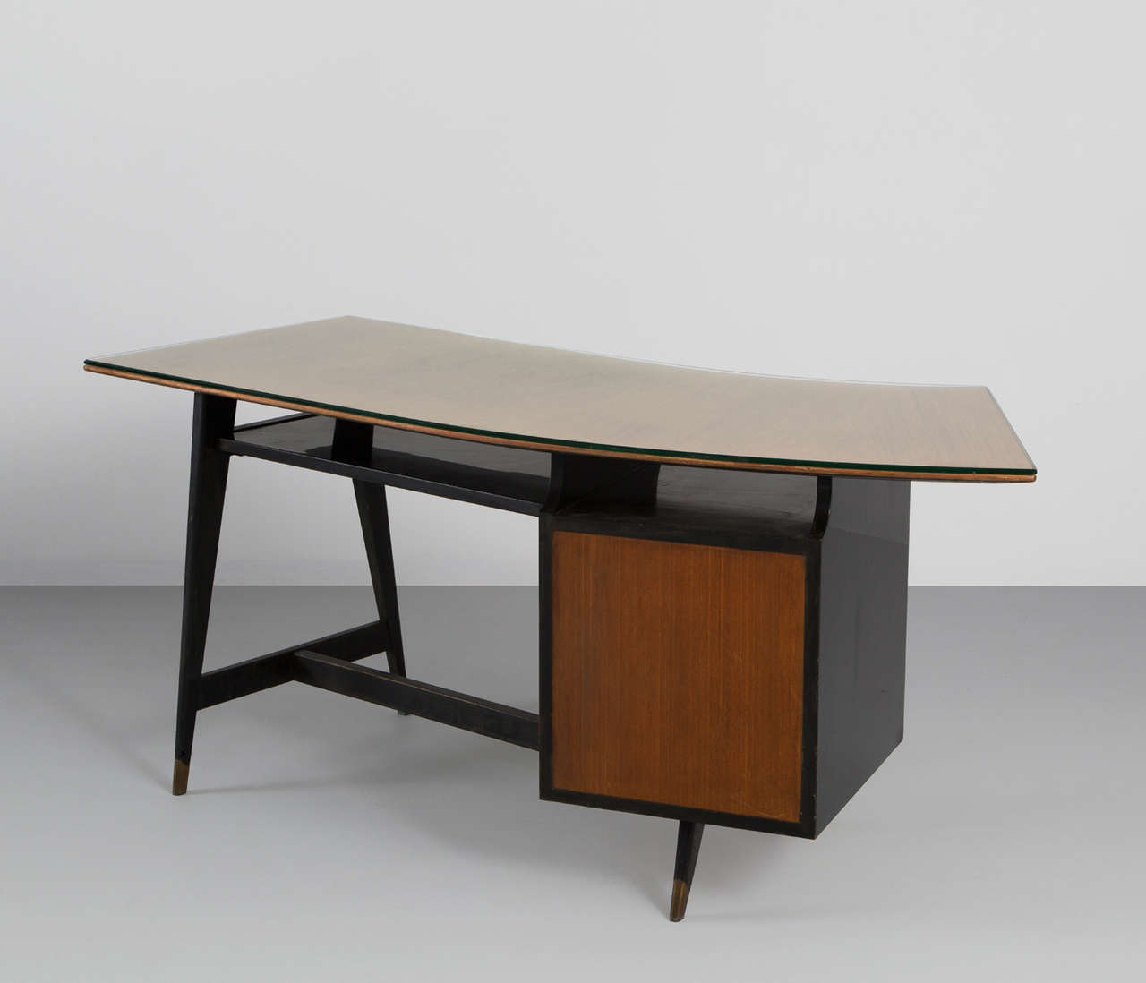 Gently Curved Writing Desk in the Style of Marcel Gascoin For Sale at