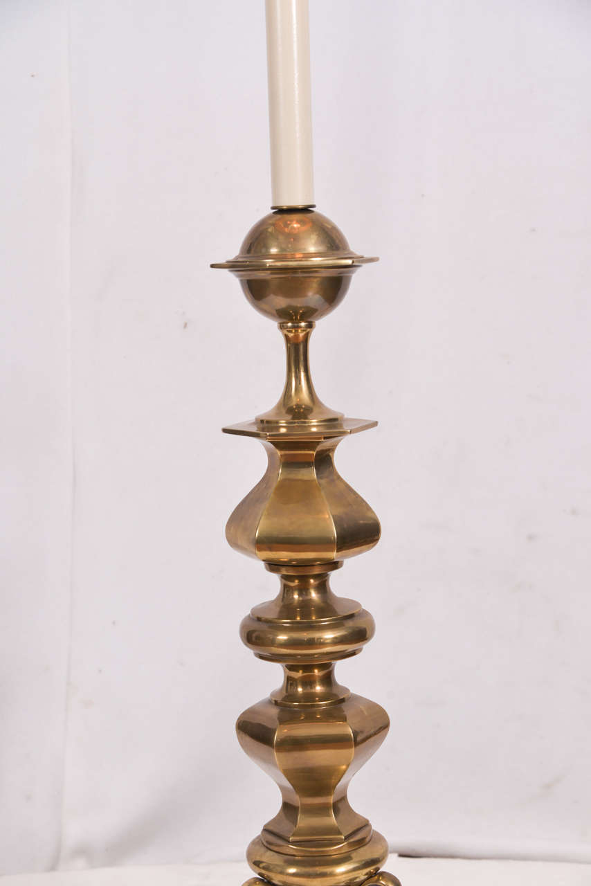 Miniature Asian Floor Lamp, Polished Brass In Excellent Condition For Sale In Austin, TX