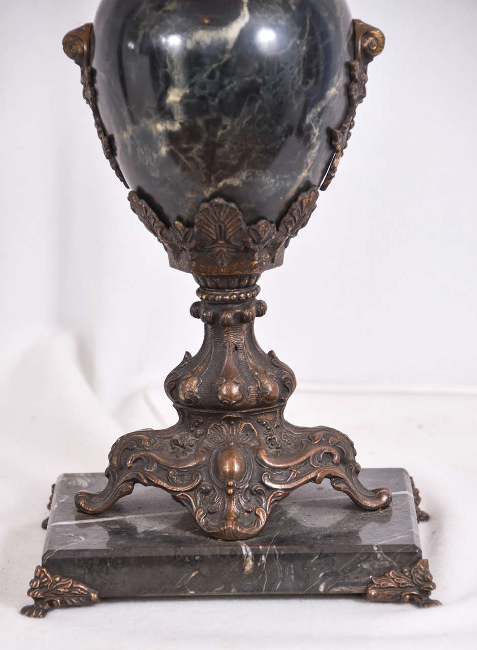 antique reproduction table lamps