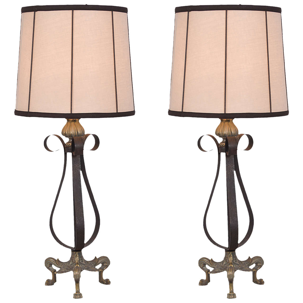Pair of Neoclassical Design Table Lamps For Sale at 1stDibs