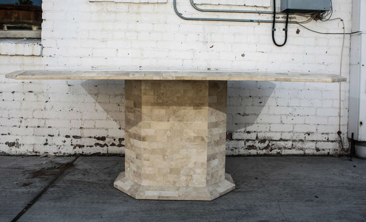 Travertine Pedestal Dining Table In Good Condition For Sale In South Pasadena, CA